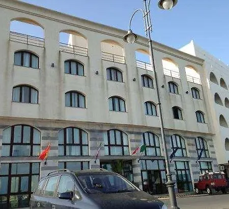 Yacht Marina 3*